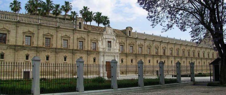 Go To Sevilla Cathedral Exterior foto